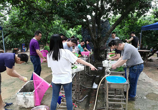 “挑战自我，凝聚力量，熔炼一流团队” 广东尊龙凯时人生就是搏检测户外拓展运动