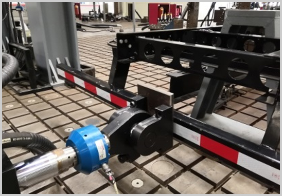 汽车杆系件扭转试验实验室.jpg